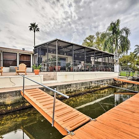 Waterfront Hernando Beach Home With 40-Foot Dock! Exterior photo